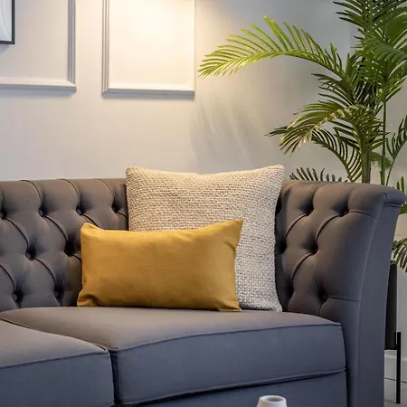 Chezmoihomes Angel I I 1Br & 2Br-3